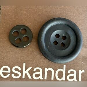 Eskandar Replacement Button, Black